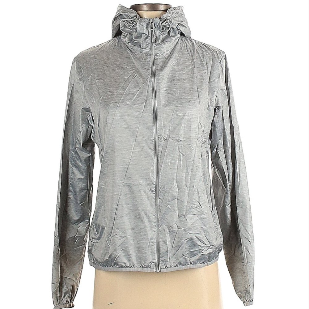 Uniqlo Windbreaker Size XS